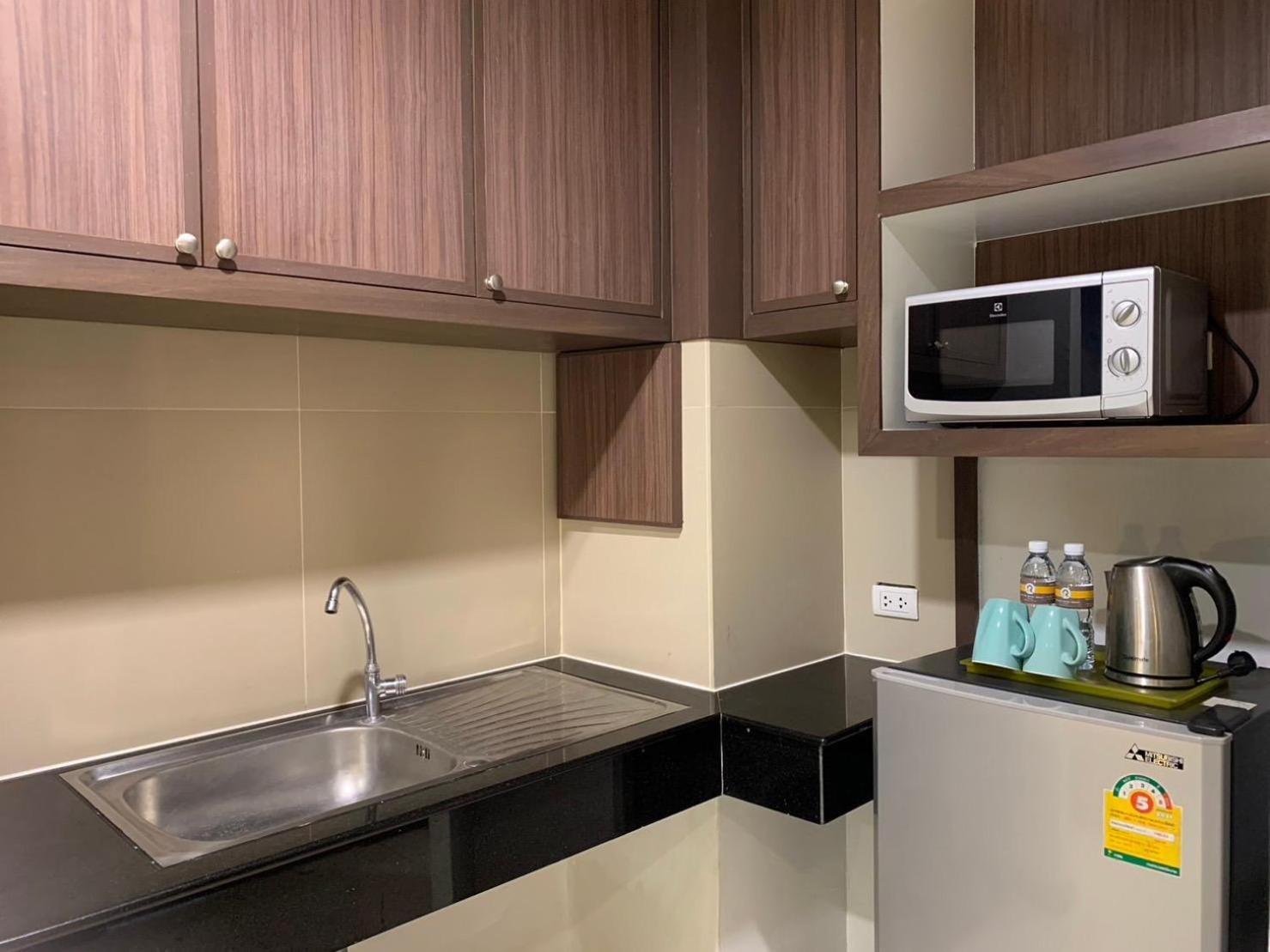 Ratana Hill Patong Aparthotel Kültér fotó
