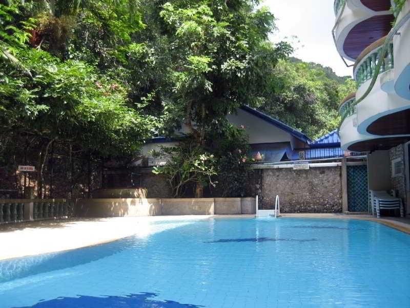Ratana Hill Patong Aparthotel Kültér fotó
