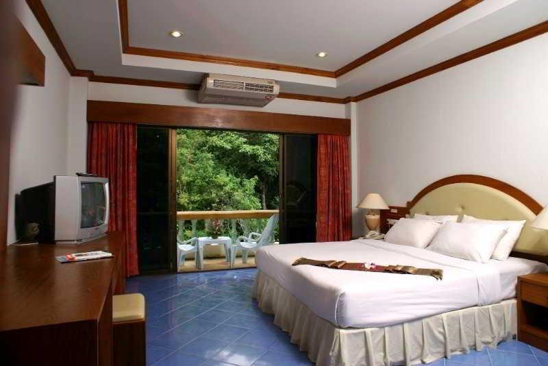 Ratana Hill Patong Aparthotel Kültér fotó