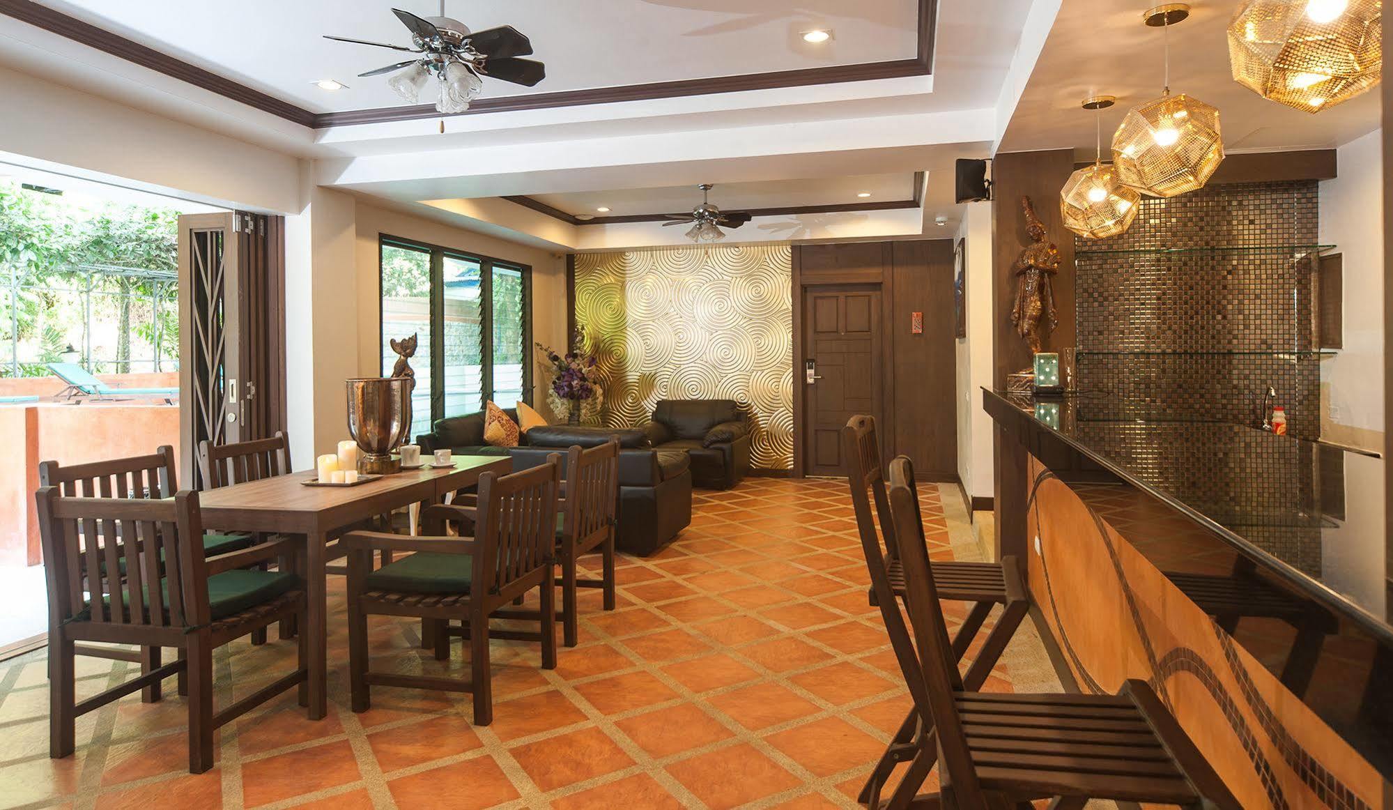 Ratana Hill Patong Aparthotel Kültér fotó